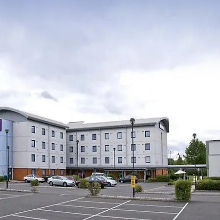 Premier Inn London Enfield